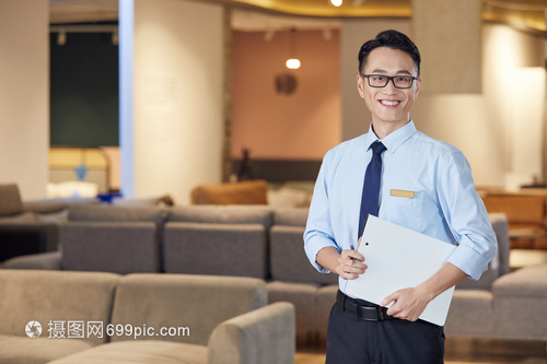 家具店銷售人員形象 專業(yè)與溫度的交匯點